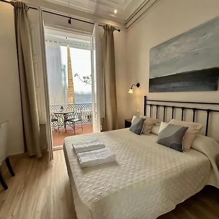 Guest house Casa Consell Gran Via, 2*