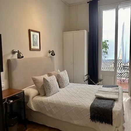 Guest house Casa Consell Gran Via,