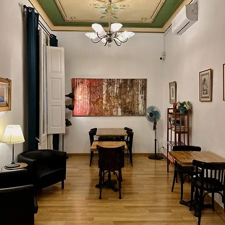 Guest house Casa Consell Gran Via, Barcelona
