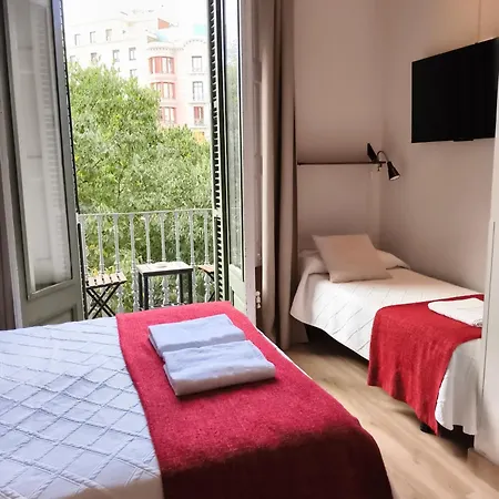 Casa Consell Gran Via, Pensión Barcelona