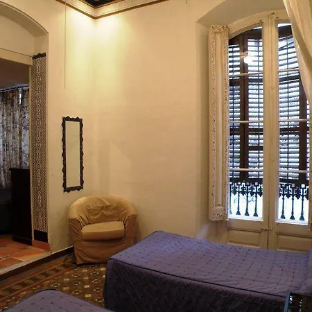 Casa Consell Gran Via, Βαρκελώνη